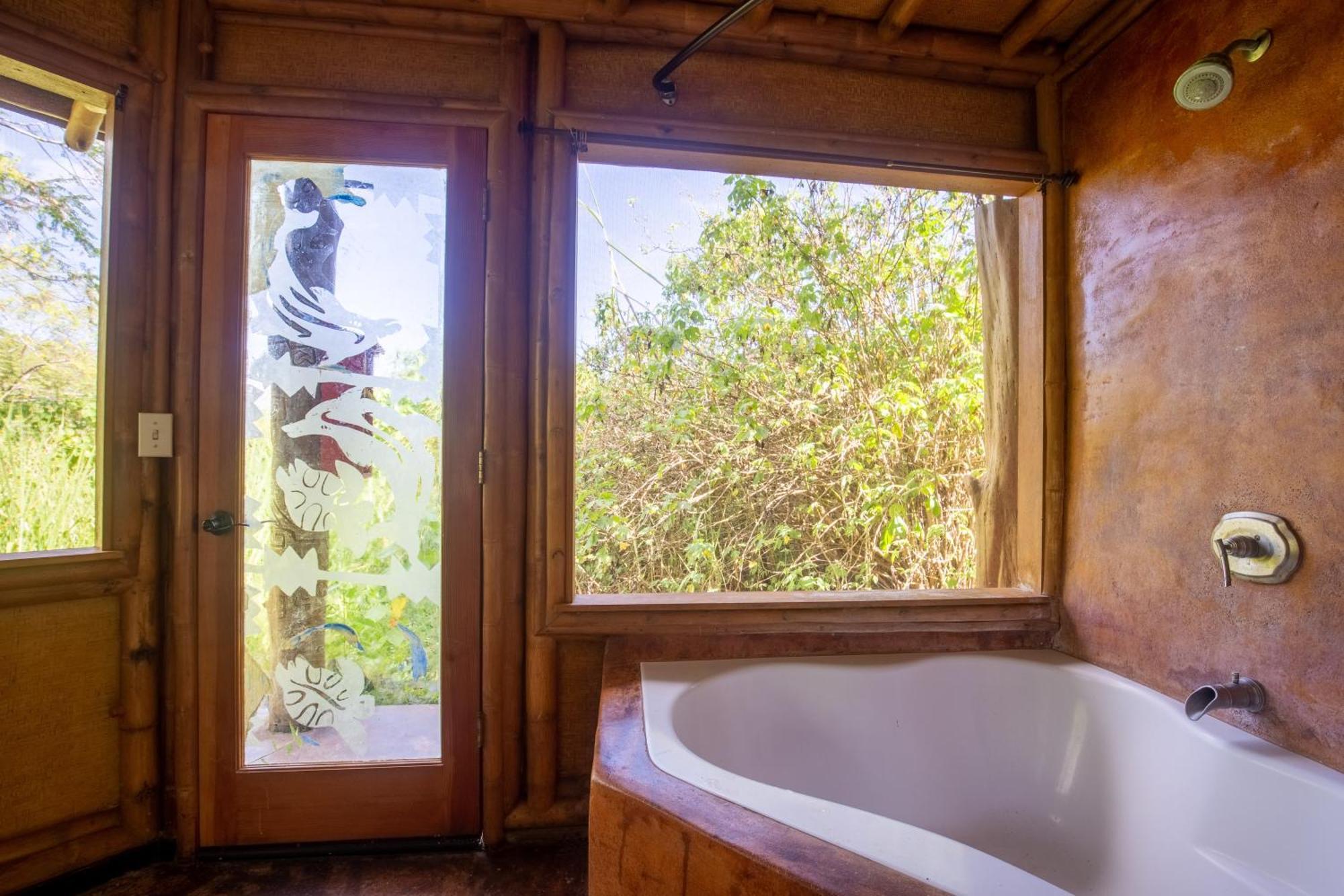 Villa Kalani Oceanside Retreat à Pahoa Extérieur photo