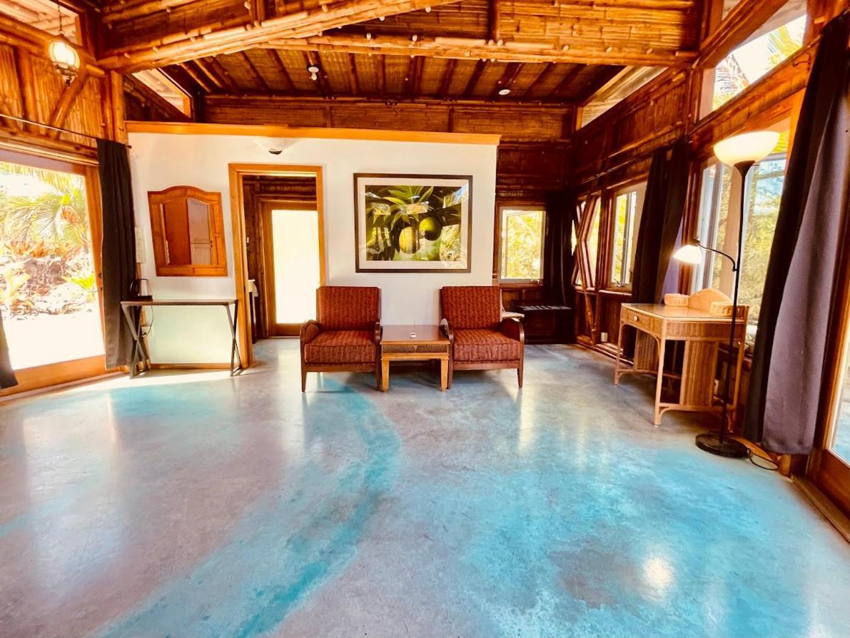 Villa Kalani Oceanside Retreat à Pahoa Extérieur photo